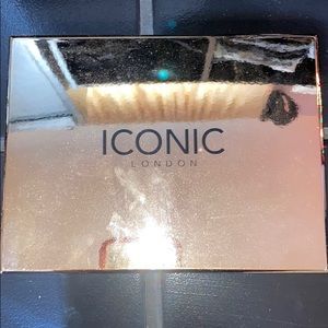 Iconic London Shimmer Palette